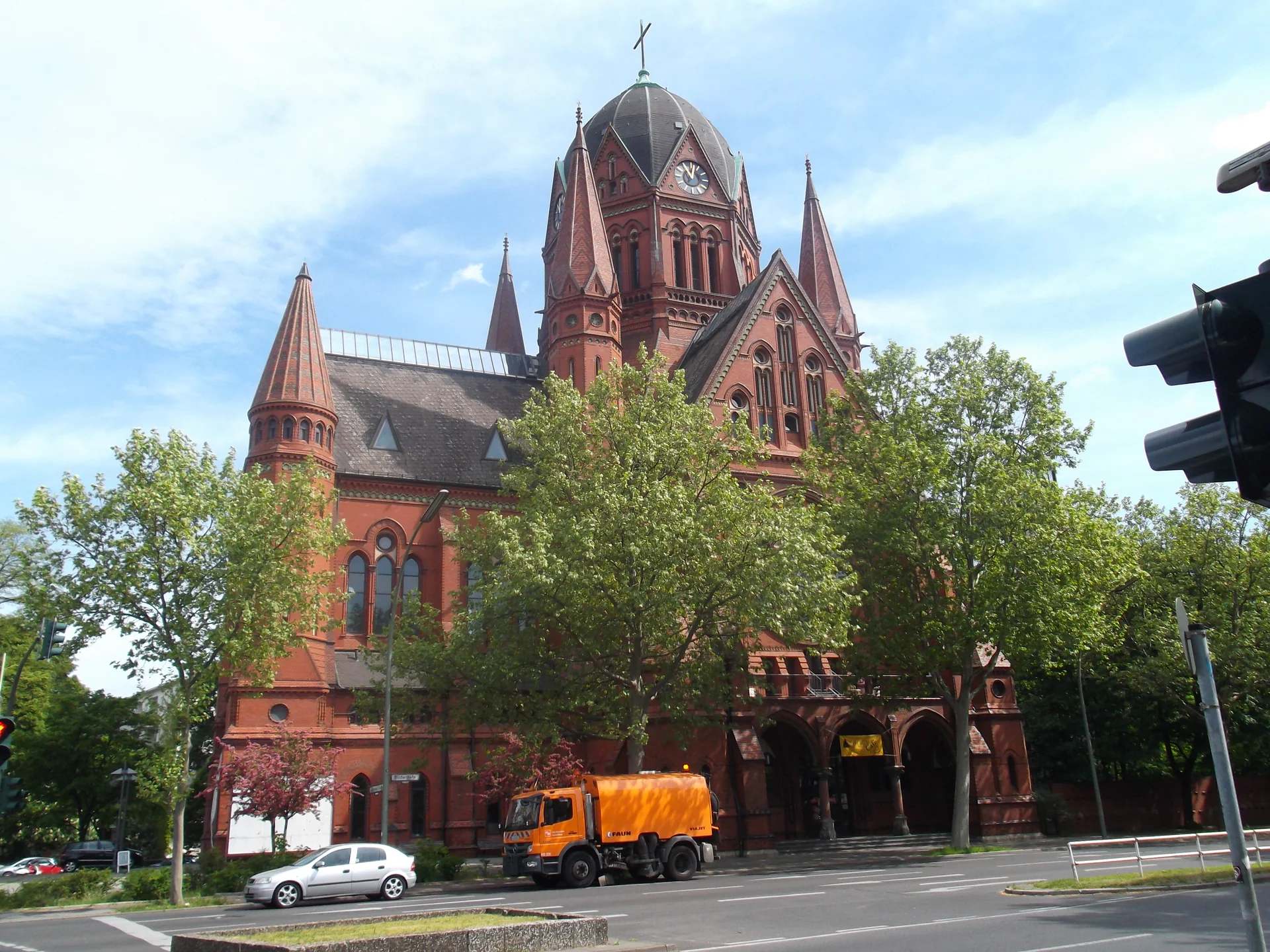 Heilig-Kreuz-Kirche (Berlin-Kreuzberg) - cultural site in Berlin, Germany