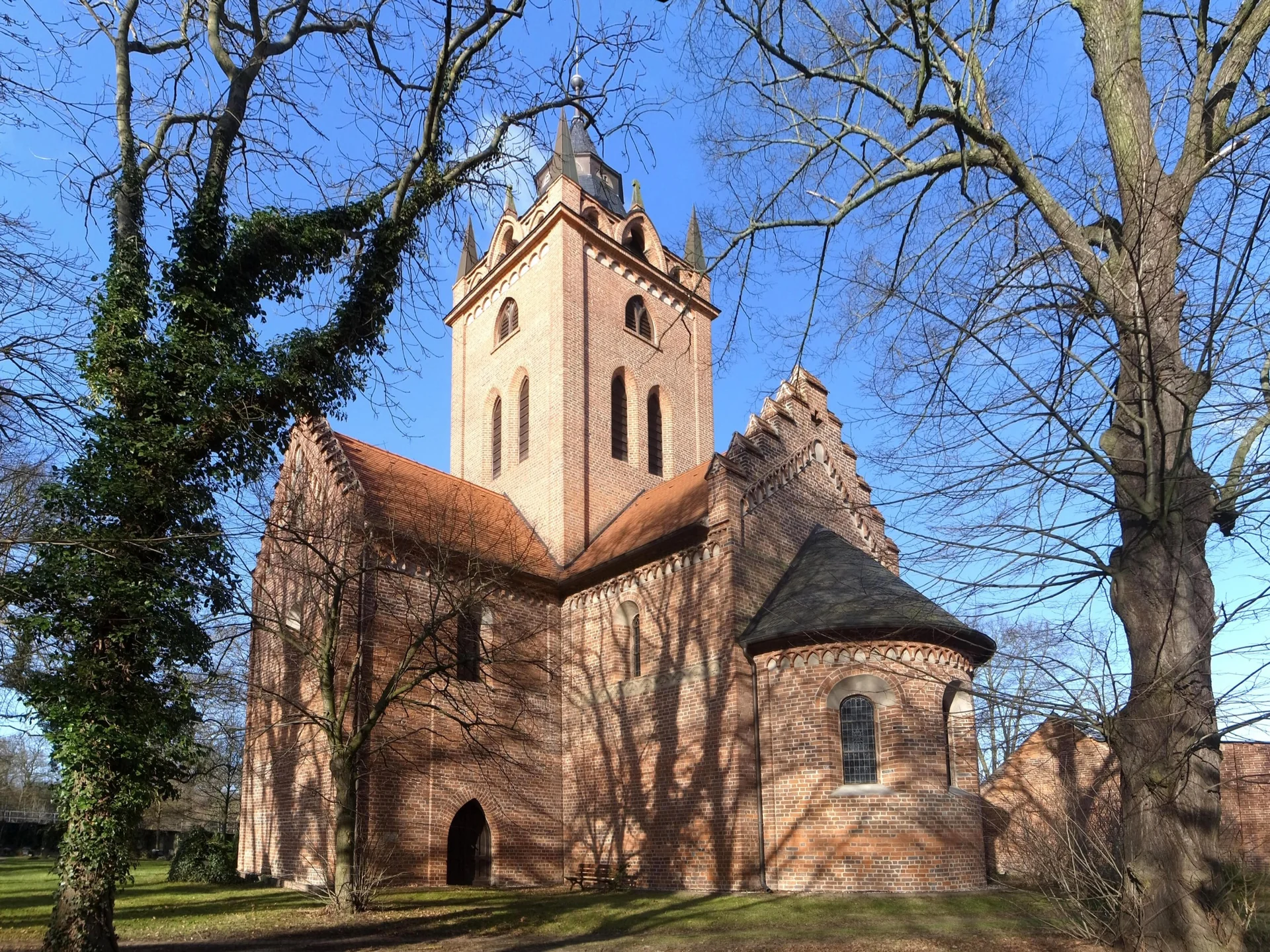 Pötnitzer Kirche (Dessau-Mildensee) - cultural site in Brandenburg, Germany