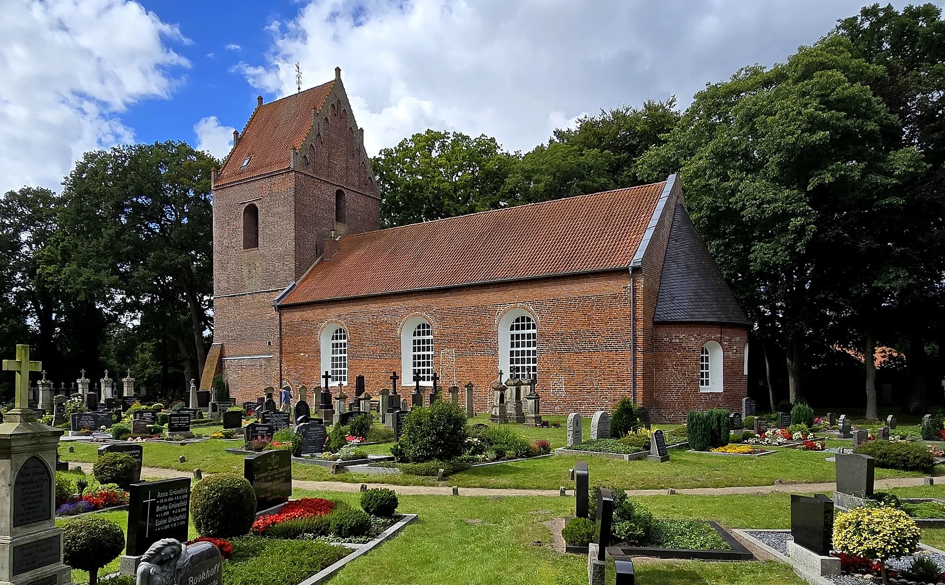 St. Laurentius und St.Vincentius (Backemoor) - cultural site in Lower Saxony, Germany